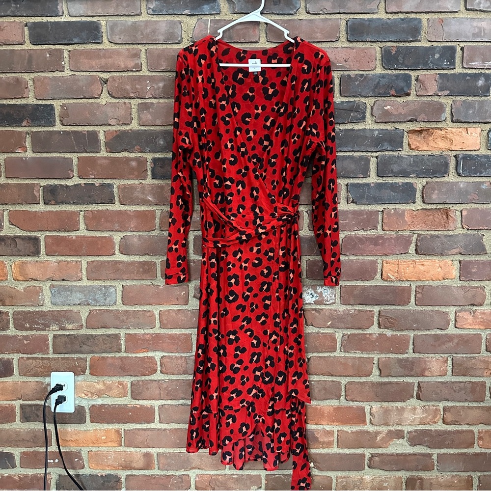 Cabi Siren Wrap Dress - Picture 8 of 8